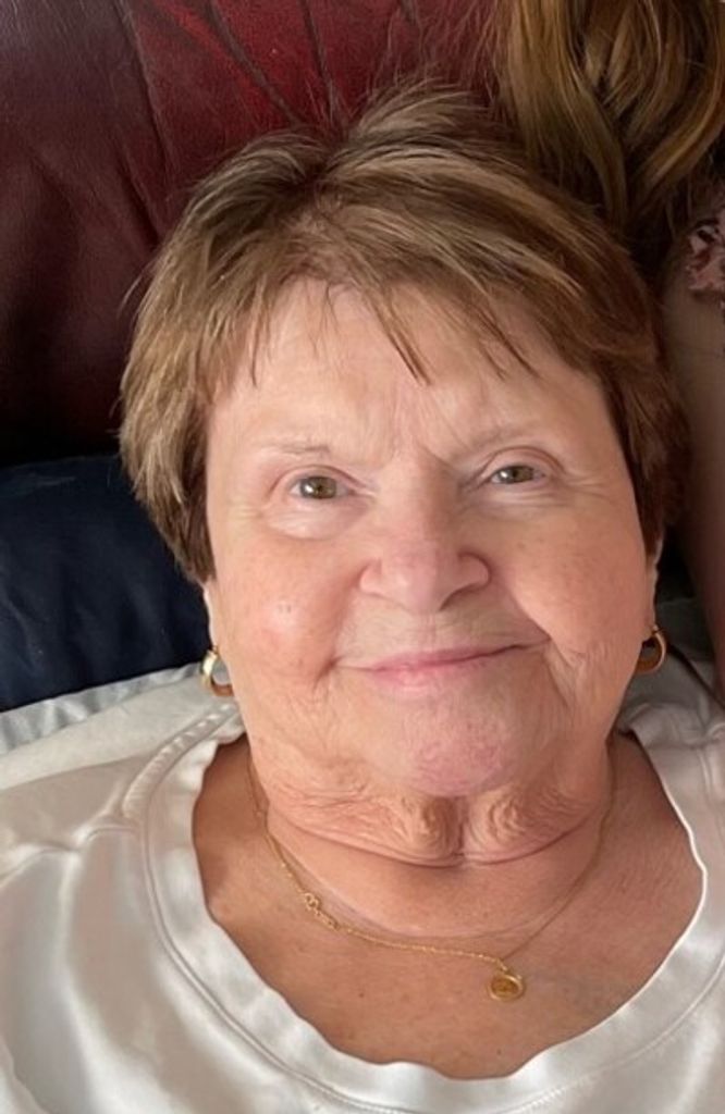 Connie Sue Mullens Profile Photo