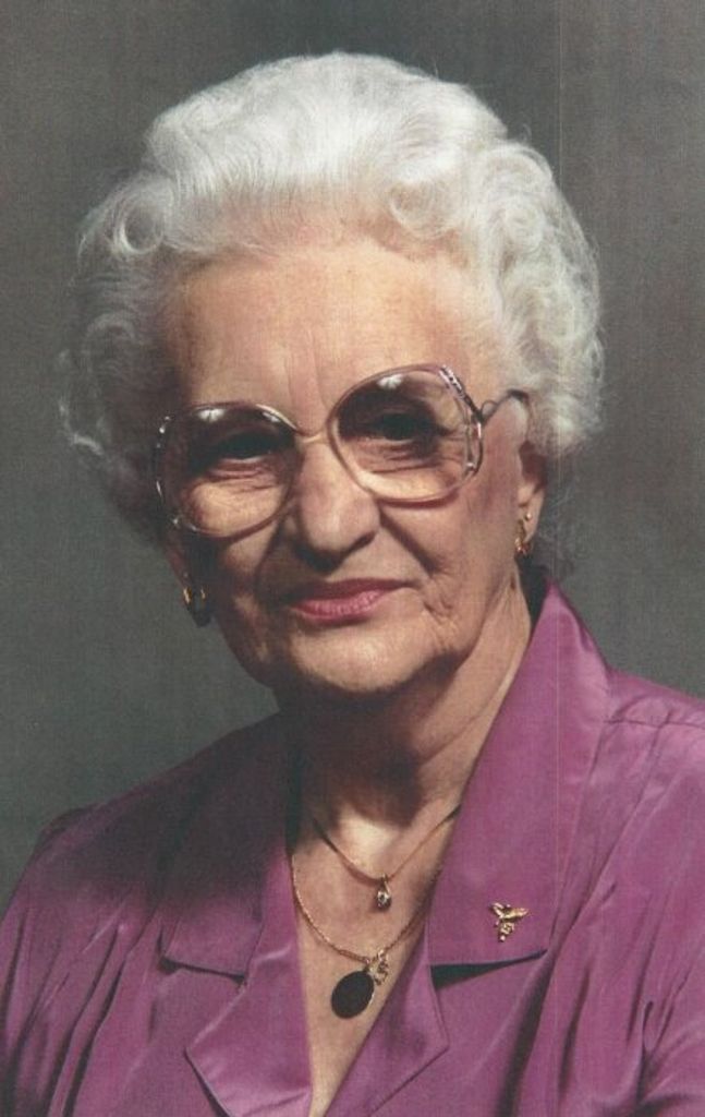 Esther Gusta (Willa)  Slaughter