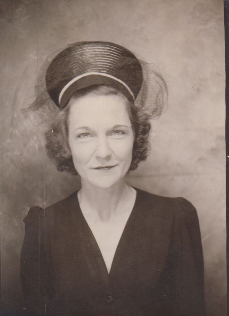Evelyn Michalski Hughes
