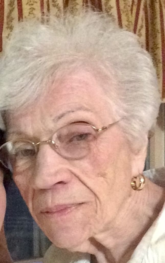 Nancy Davis Viar Profile Photo