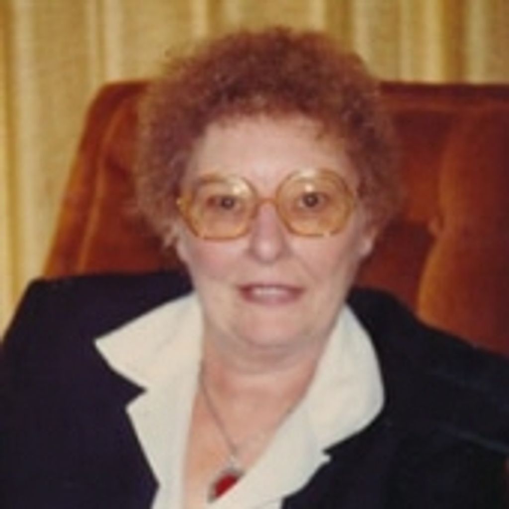 Evelyn DeJong