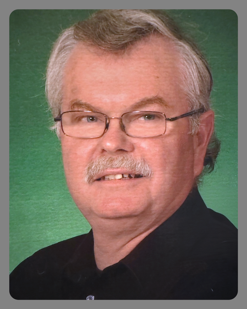 Robert E. Sanders Profile Photo