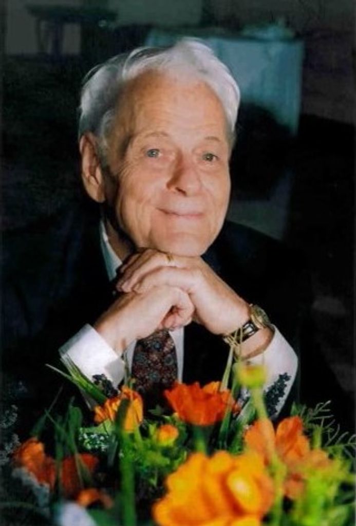 Oscar E. Edwards Profile Photo