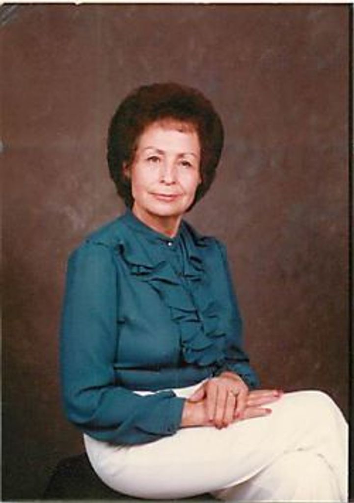 Cleo Castillo