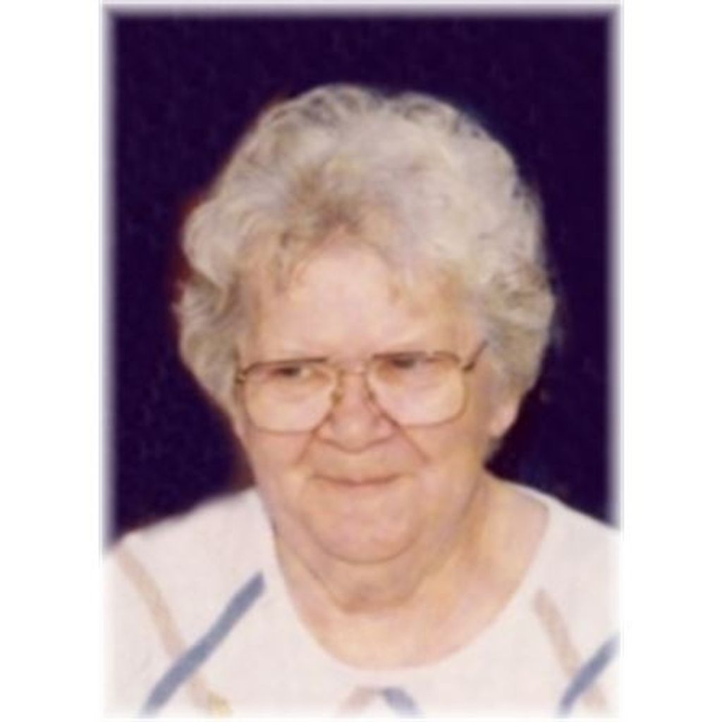 Esther Phialmlee