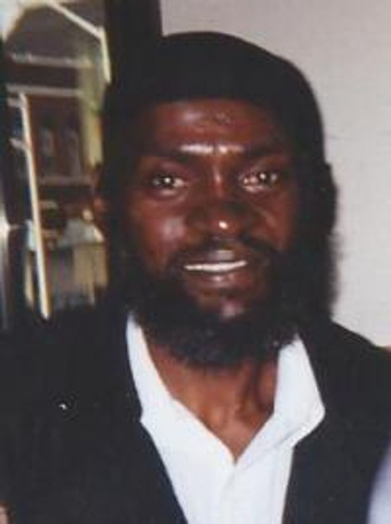 Nadir Mujahid
