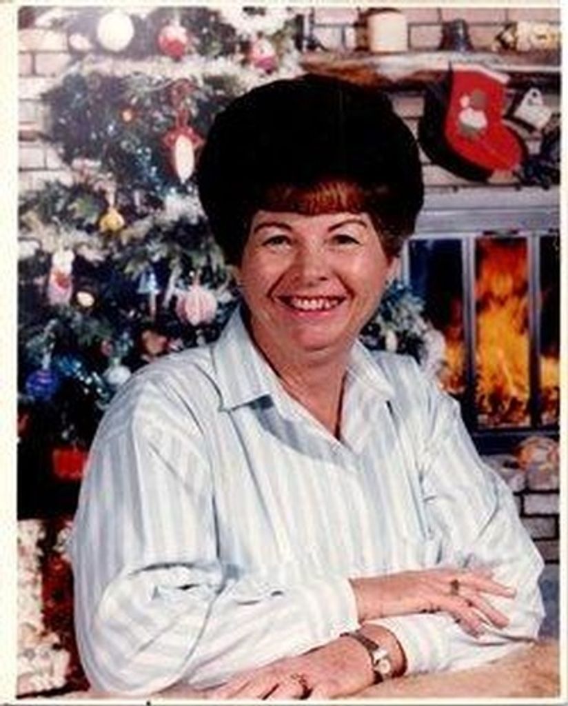 Juanita June Tomlinson