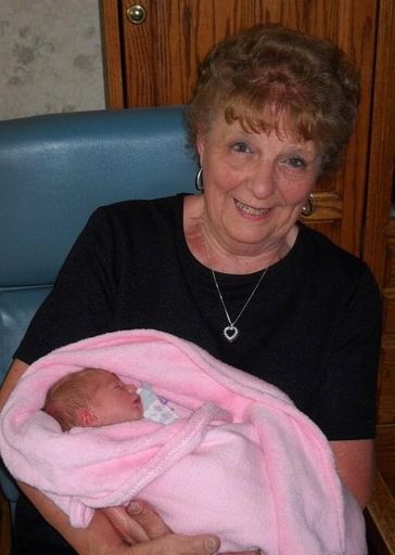 Betty L (Bradley)  Gillis photo gallery thumbnail 104 of 126