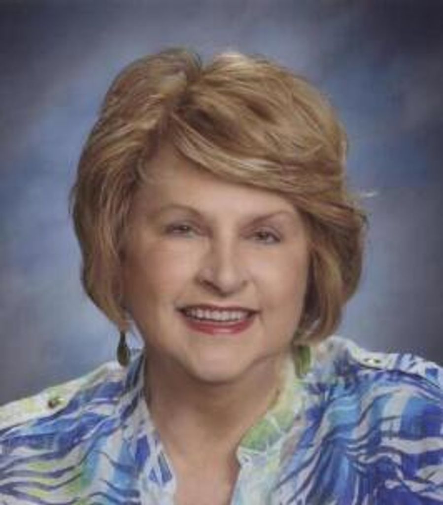 Dolores  Huggins
