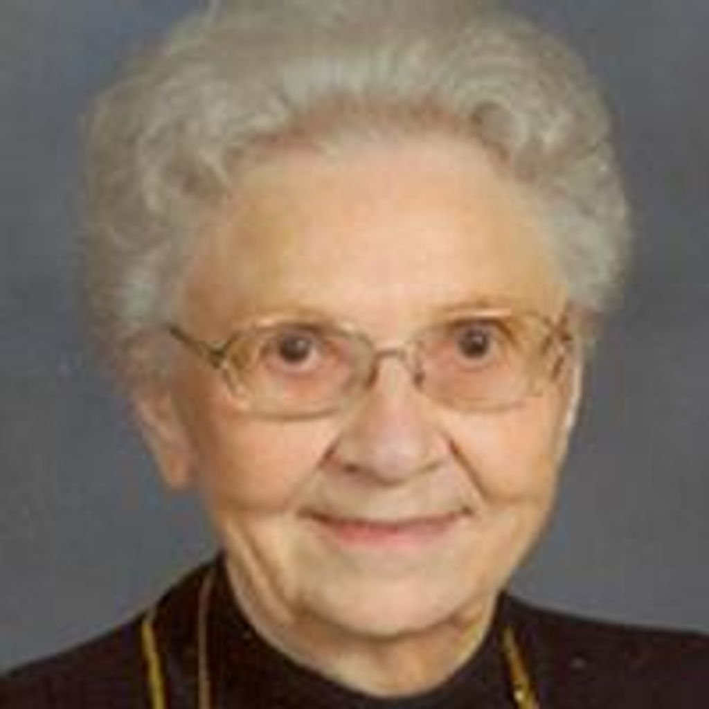 Gertrude  M Smith