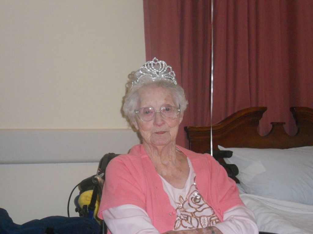 Lillian Adams
