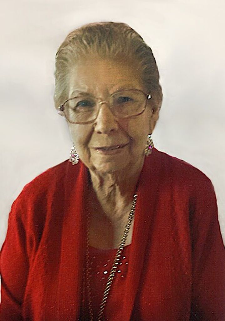 Minnie M Perez