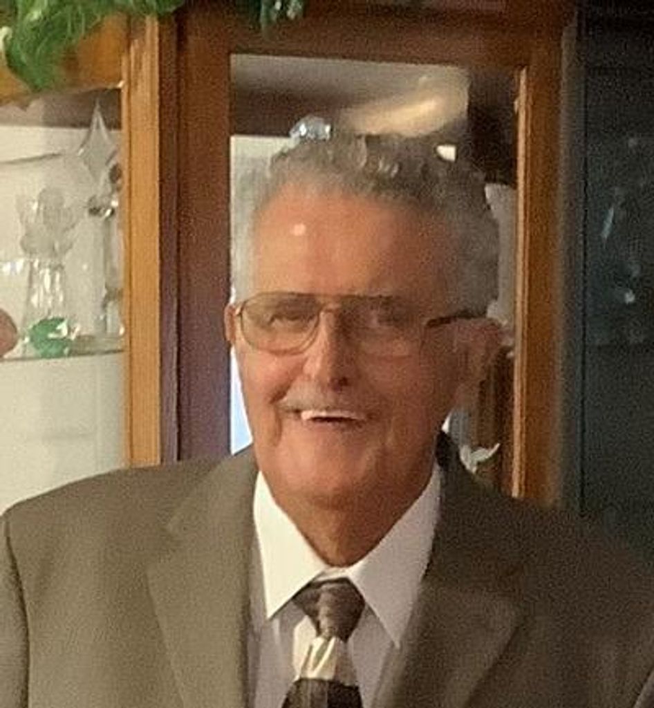 Robert E. Dunlap Profile Photo