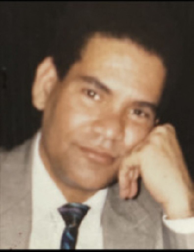 Carlos A Mota