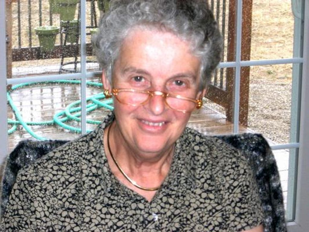 D. Henriette Leanos Profile Photo