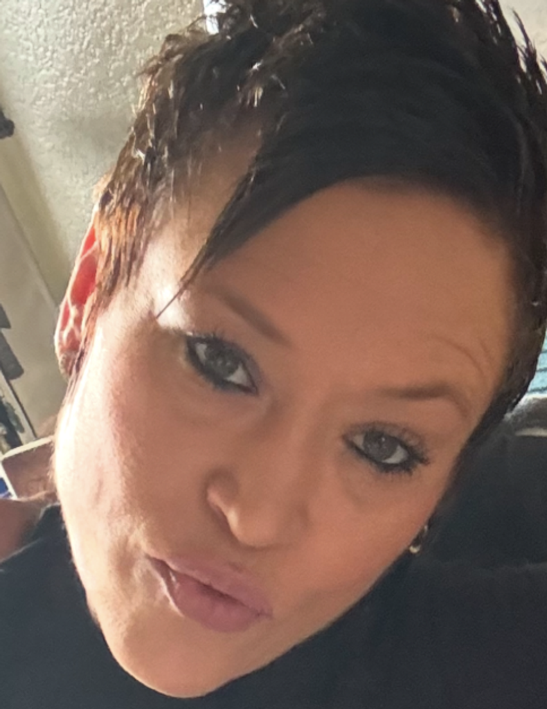 Lyndsey Alexandra Leggitt Profile Photo