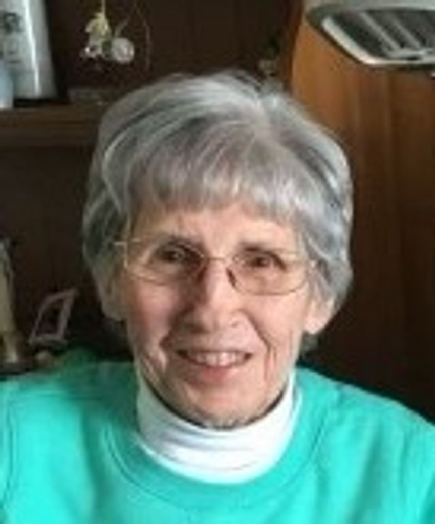 Ernestine "Tina" Jakubek