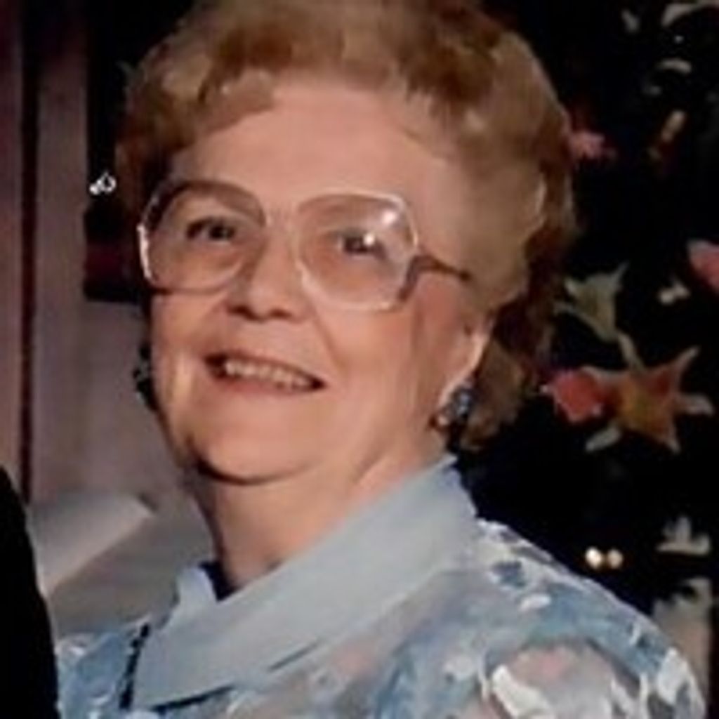 Leona Lech Hochgertel