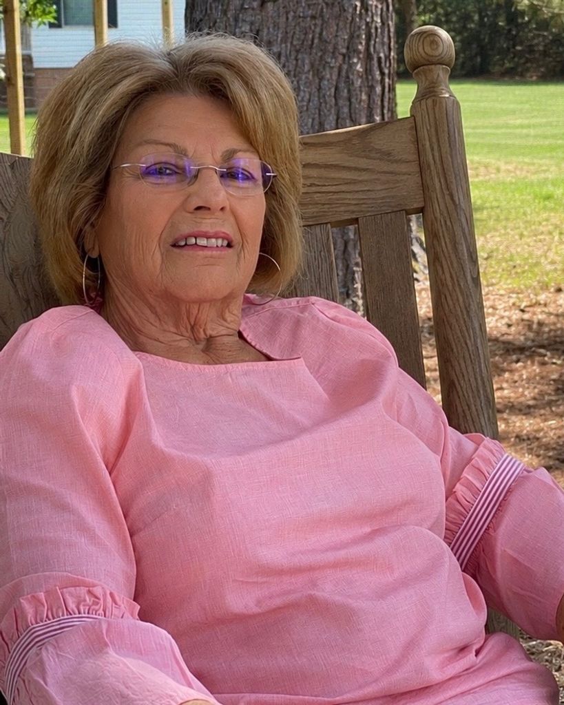 Betsy Parrish Johnson Profile Photo