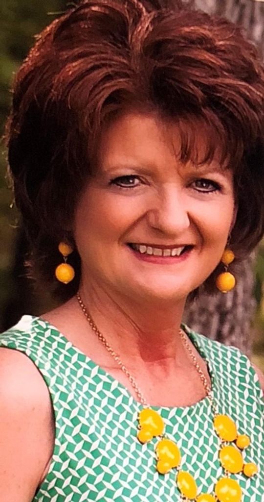 Karen Michelle Bradshaw Profile Photo