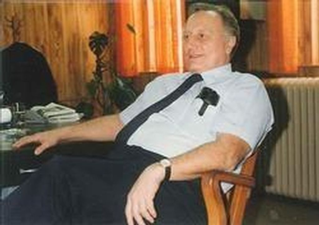 Harold V. Davis Profile Photo
