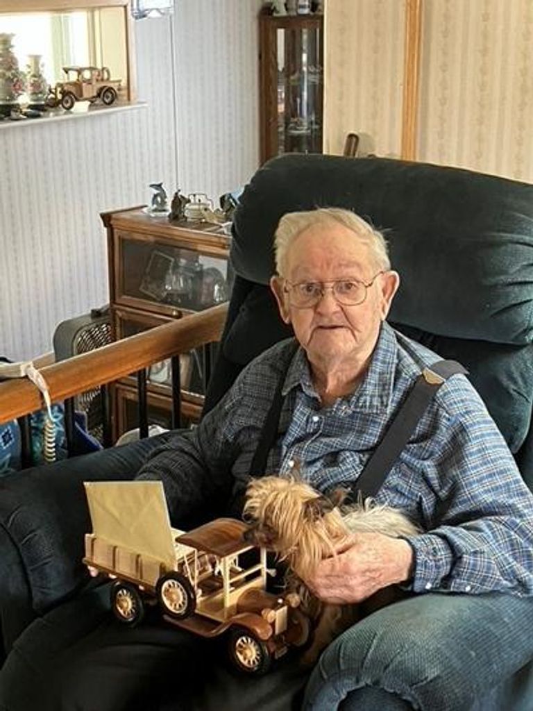 Robert Lavoyle Perry Profile Photo