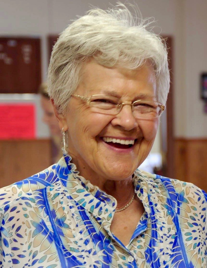 Darlene B Elliott Profile Photo