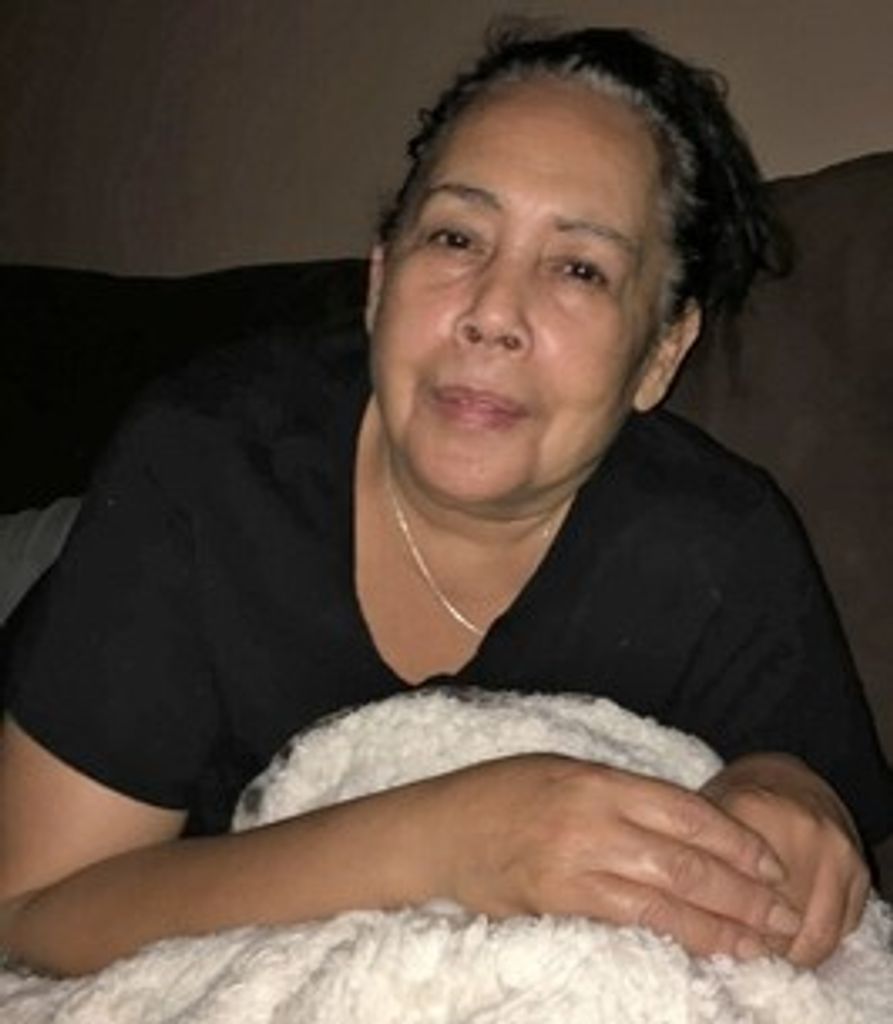 Paulette Lewis