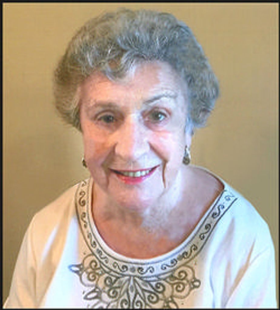 Madeline Martin Profile Photo