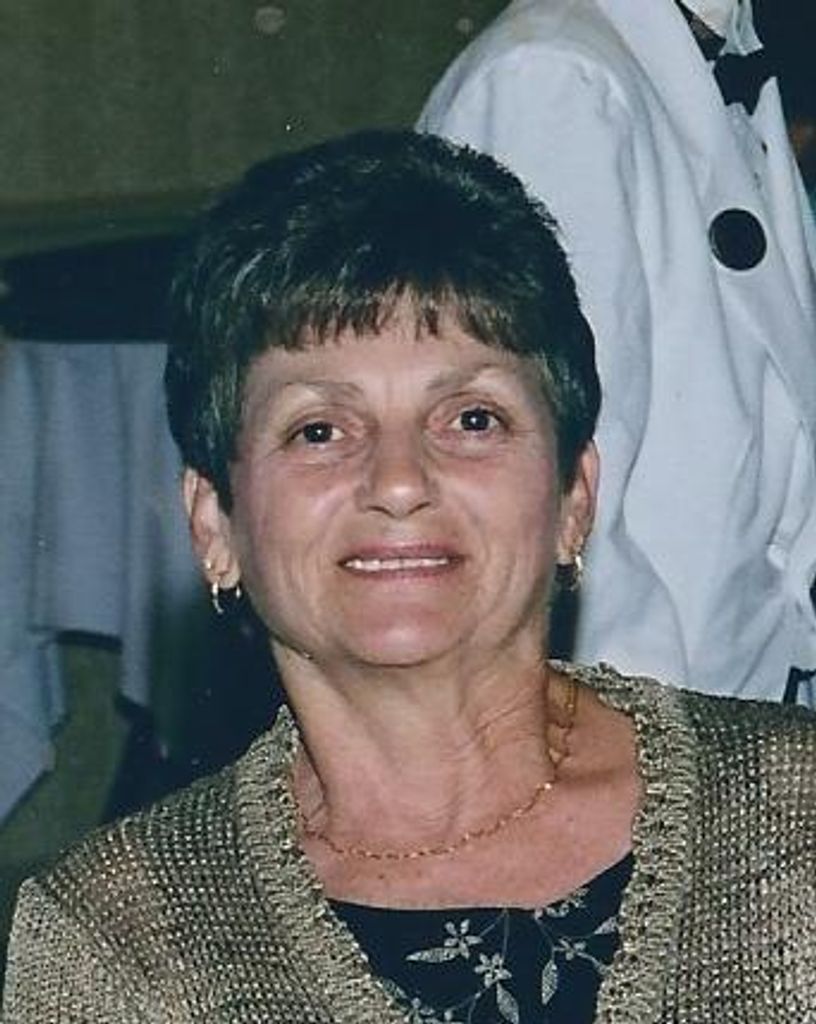 Nella Cameron Mulheim Profile Photo