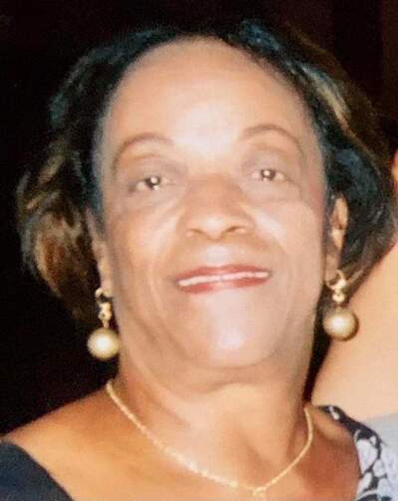 Christine Emanuel Profile Photo