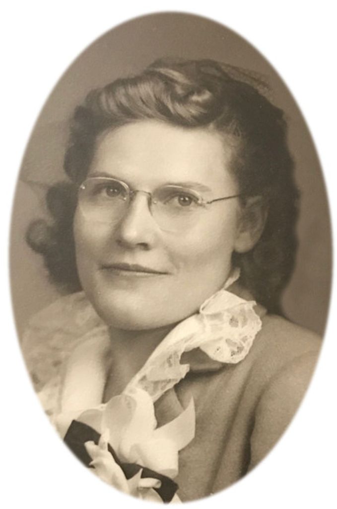 Helen "Irish" Peck Profile Photo