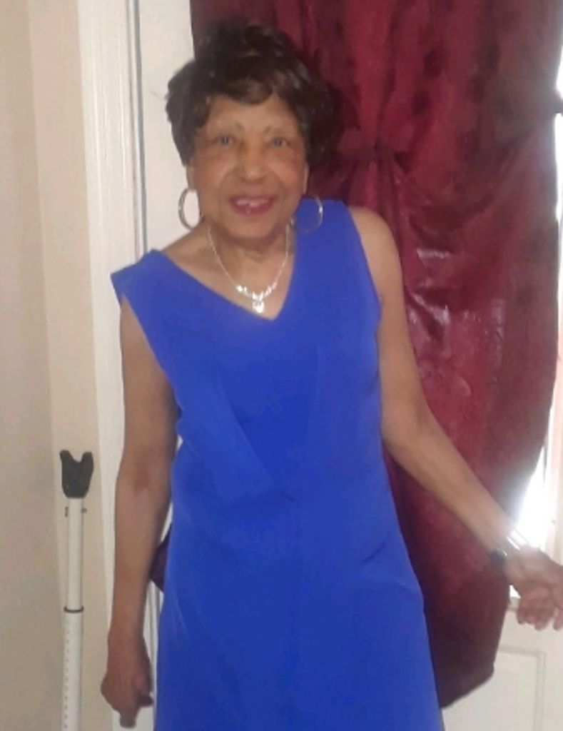 Elsie Lands Robertson