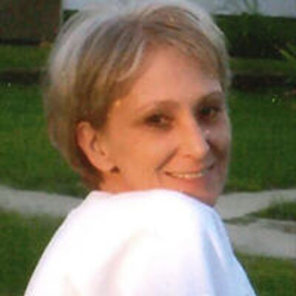 Suzanne M. Houdeshell