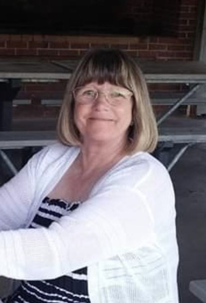 Barbara Field