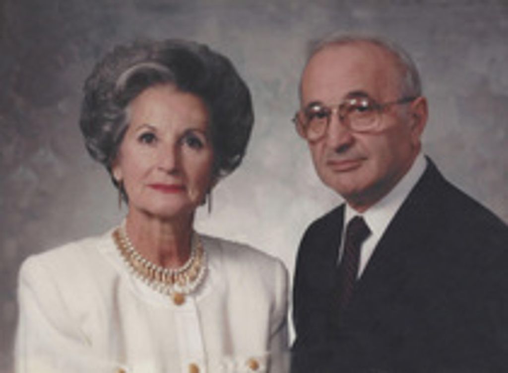 Kathryn (Manos)  Kalenterides