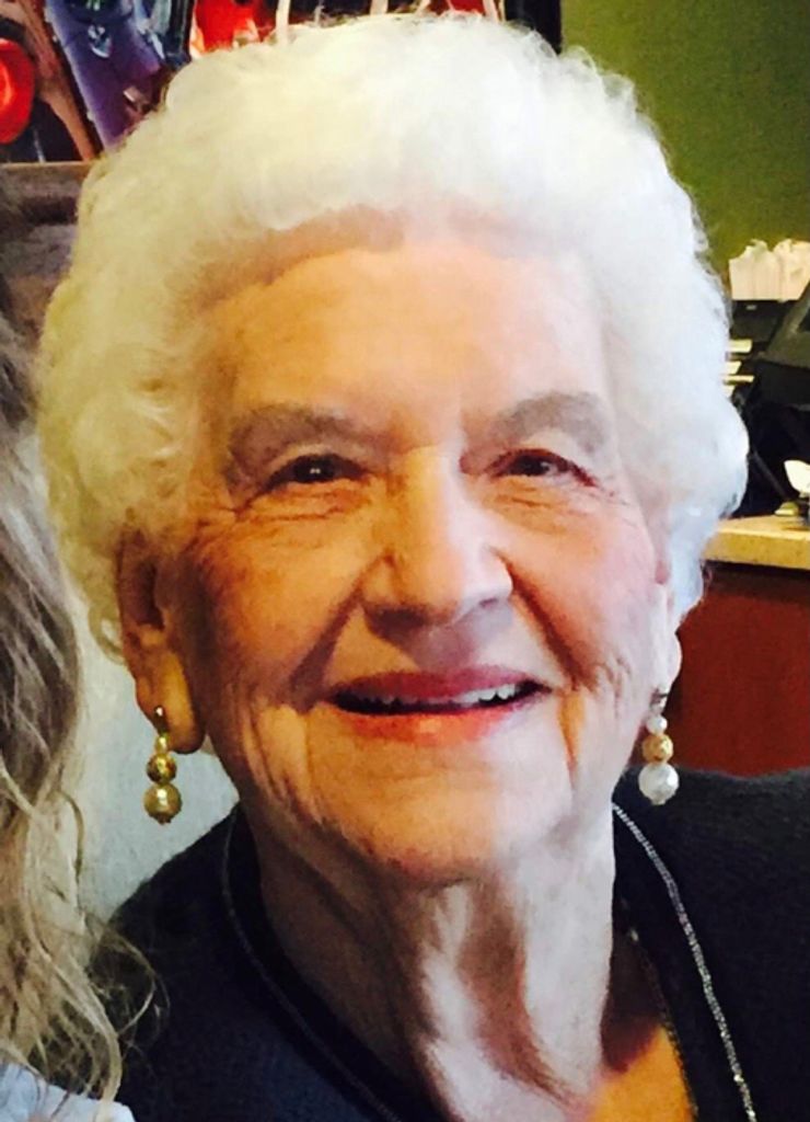 Julia Schutte Profile Photo