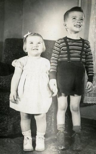 Phyllis Jordan photo gallery thumbnail 44 of 76