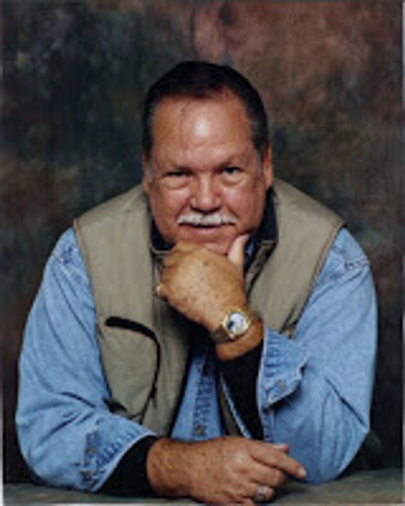 Elvis Jones
