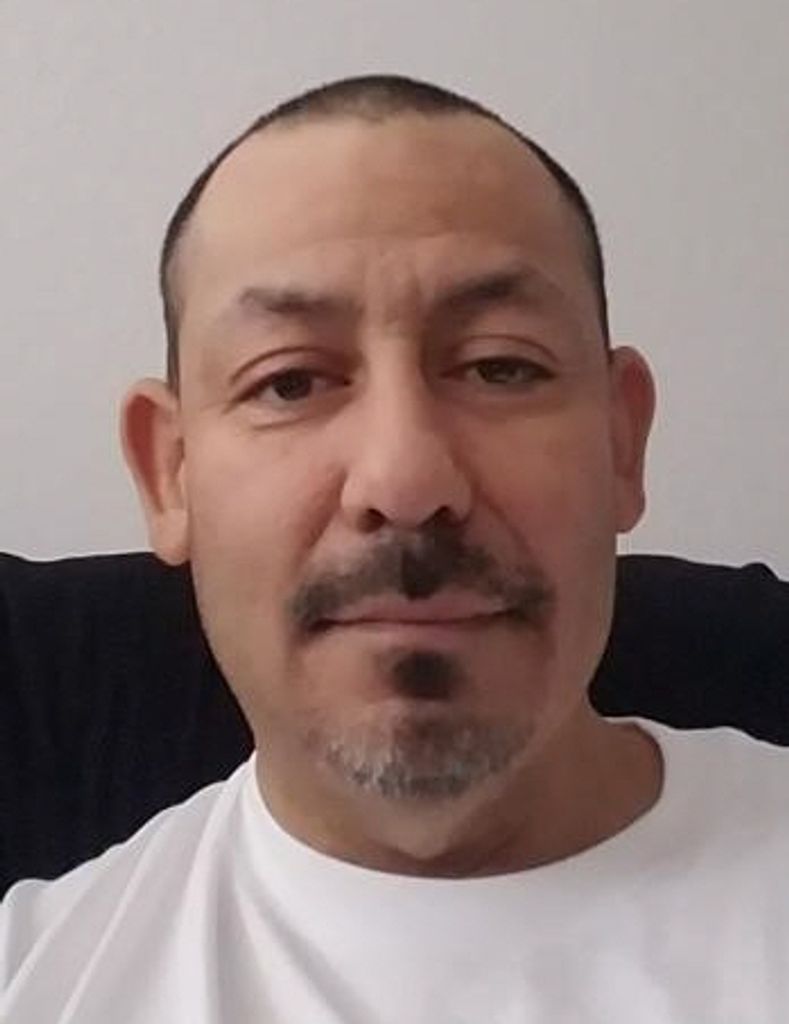 Diego Salvador Camiro Profile Photo