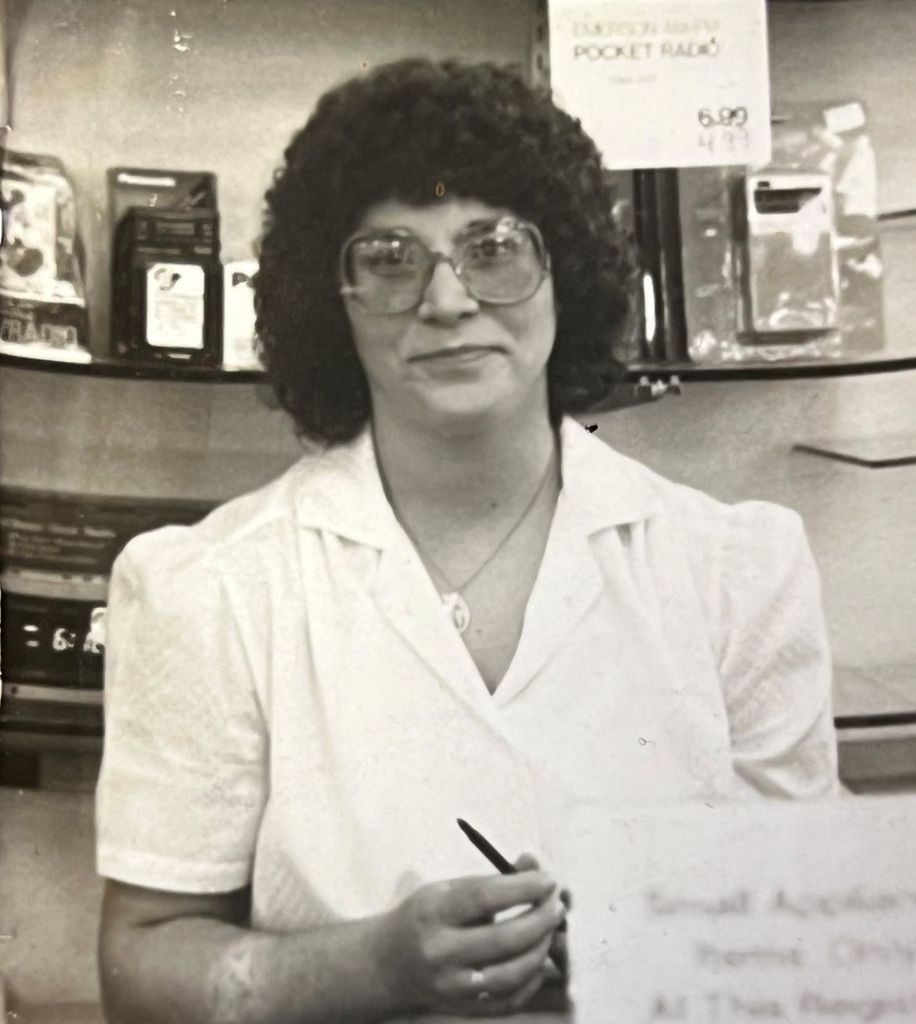 Margaret E. (Hogendobler) Spade