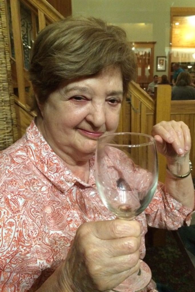 Violet "Bonnie" Robison Profile Photo