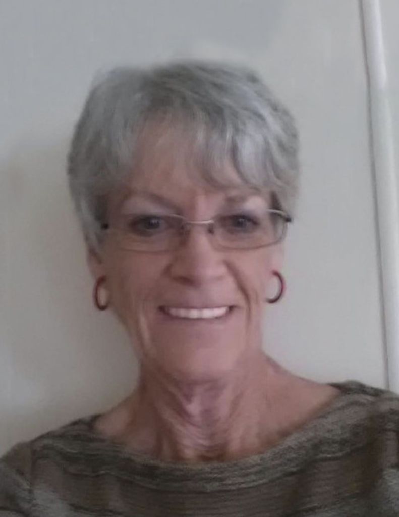 Carolyn Sue Lindholm Profile Photo