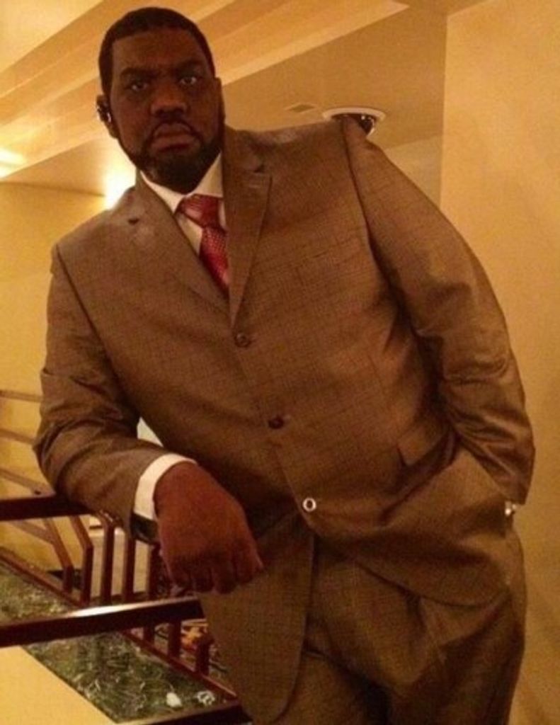 Robert Lee Vaughn Profile Photo