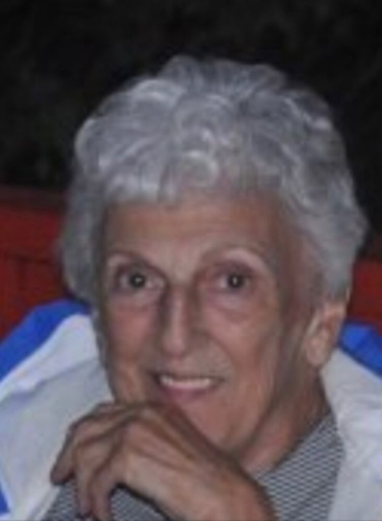 Helen Petras Profile Photo