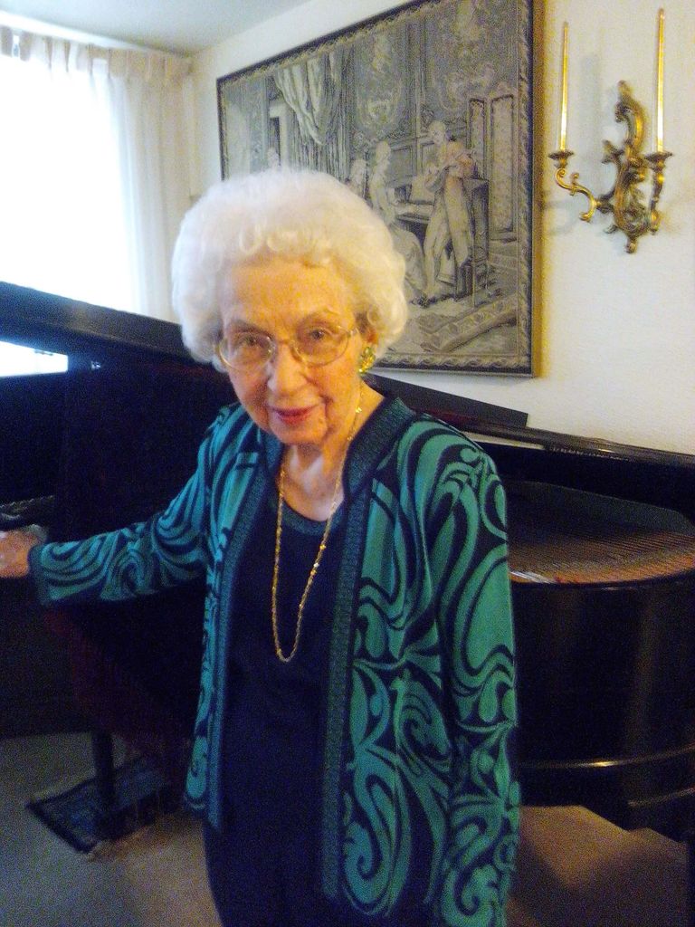 Virginia  Mae Shriver