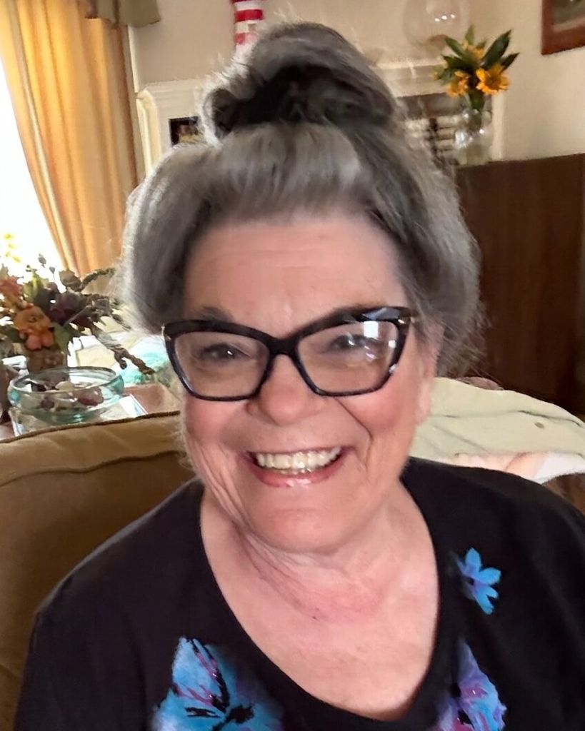 Heather Louise Macomber Profile Photo