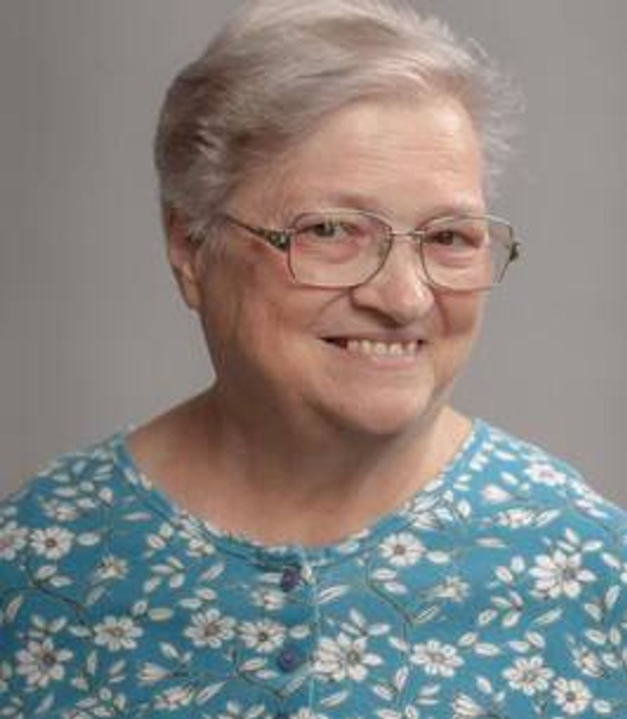 Linda Lou Duffield