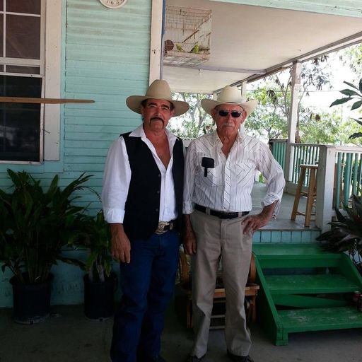 Santos Valdez Sr. photo gallery thumbnail 119 of 151