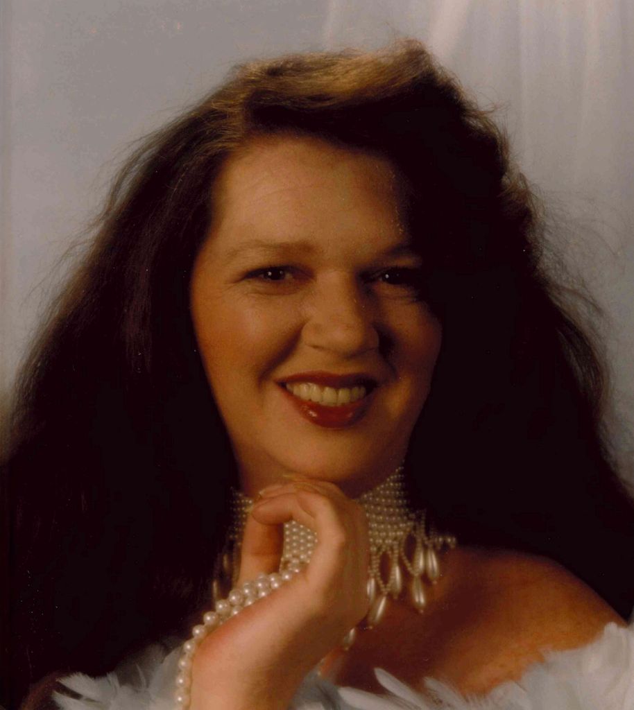 Lori Marie Hemingway